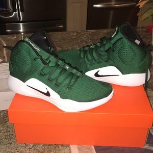 Brand-New Nike Hyperdunks (Men’s)
